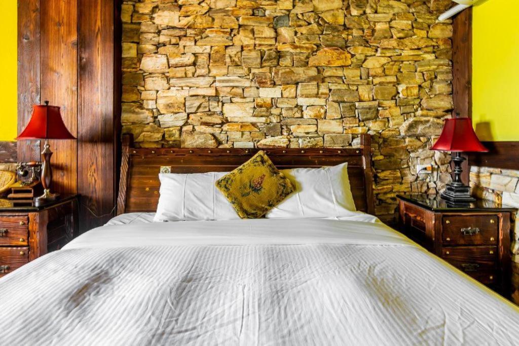 Provence Rose Lodge Renai Exteriér fotografie